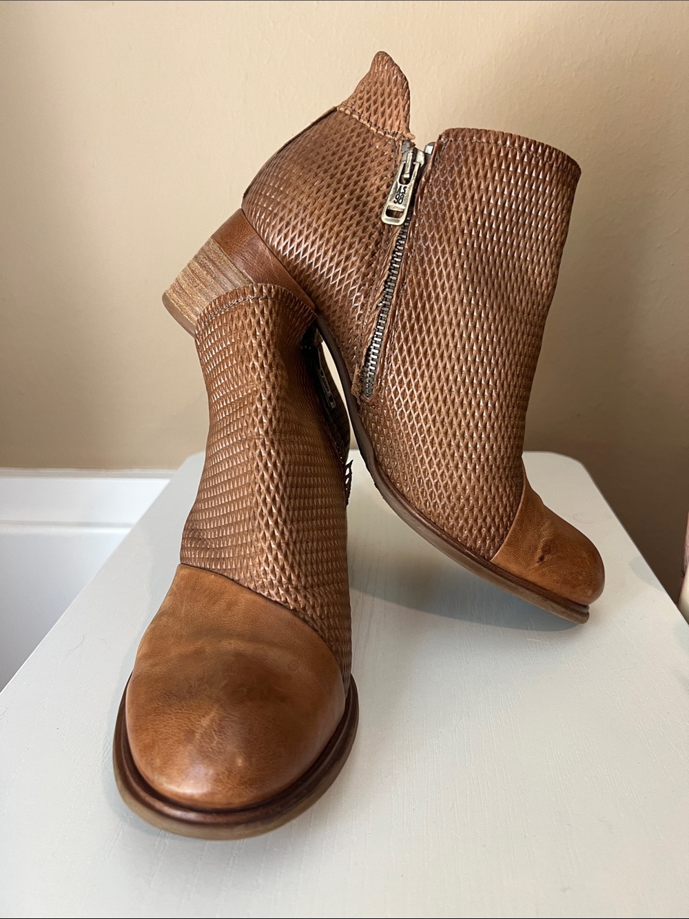 A.S.98 Tan Brown Textured Leather Ankle Booties with Side Zip size 37